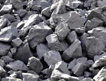 supply of iron ore